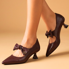 Vetta Sculpted Bow Heels