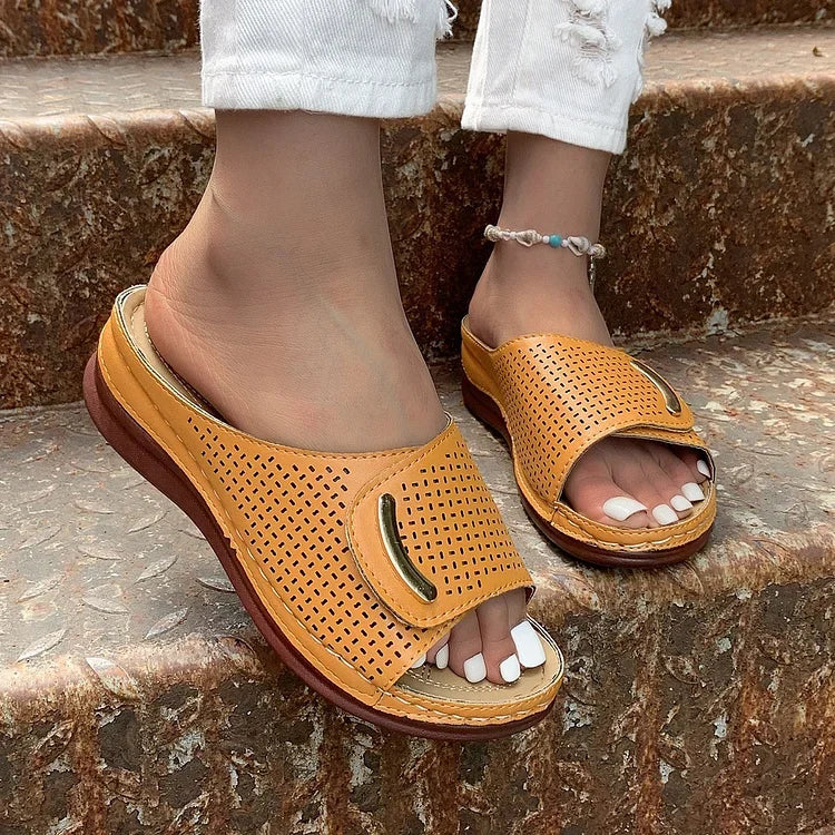 Joanna – Classic Urban Sandals