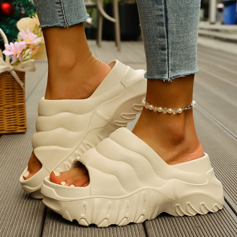 Elara Platformed Sandals